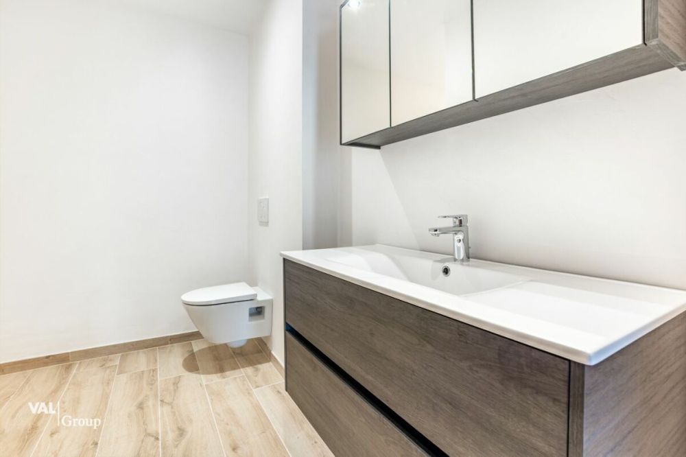 Architecture moderne et vue imprenable sur les Alpes valaisannes - Bild 13