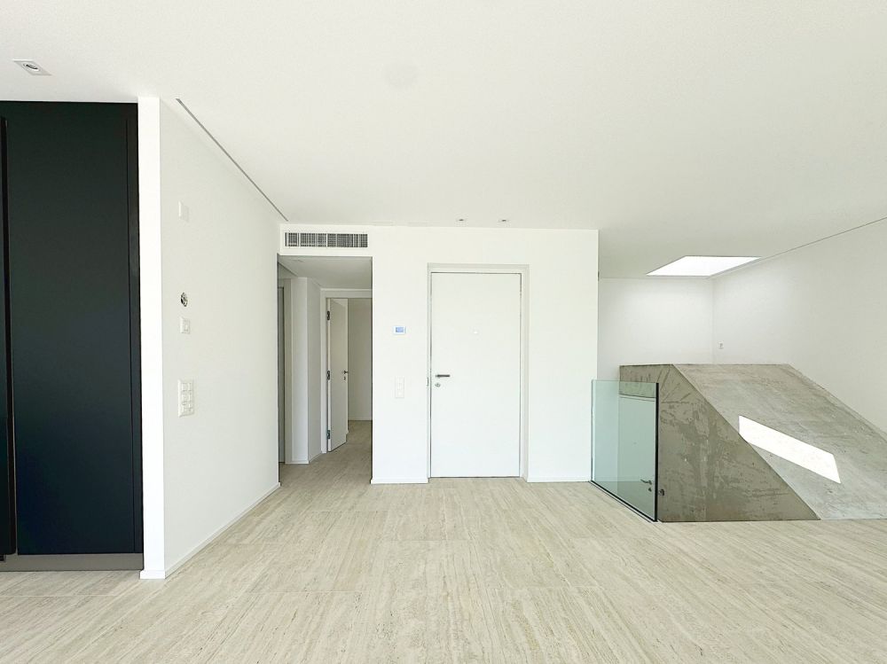 Elegante 4.5 locali al primo piano con terrazza e parziale vista lago - Bild 7