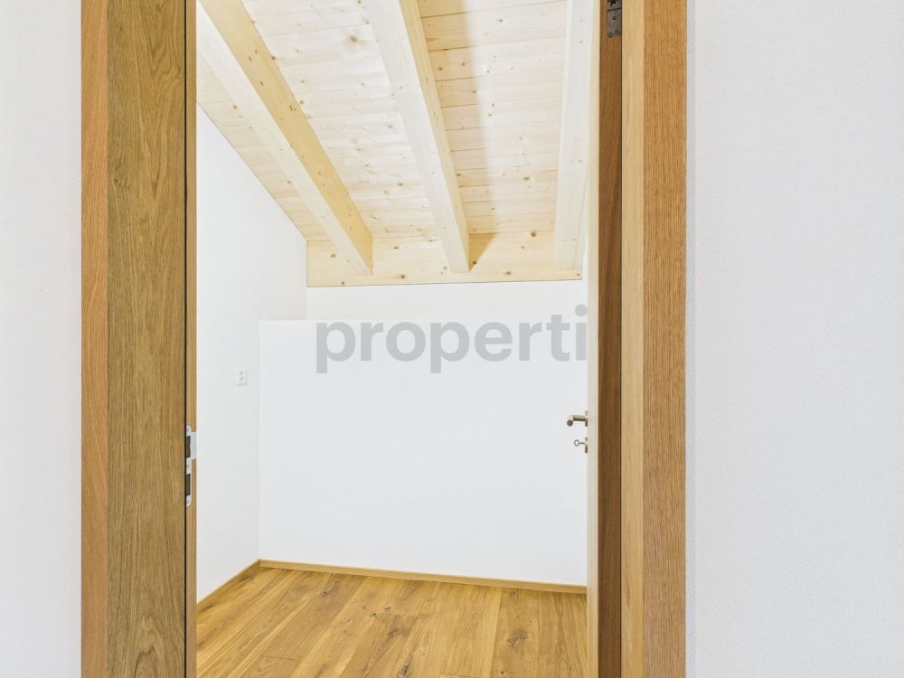 Schöne 5.5-Zimmer Maisonette-Neubauwohnung mit Berg- und Seeblick in Brigels - Image 6