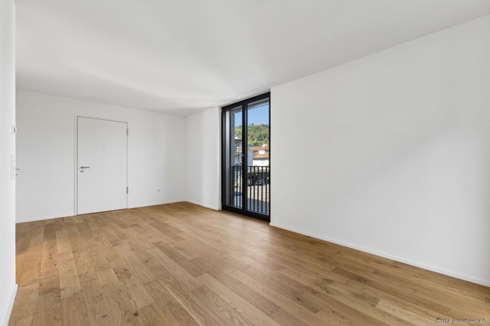Hochwertige 3-Zimmer-Maisonette-Neubauwohnung mit grosser Terrasse un - Zimmer mit zusätzlichem, separaten Hauseingang  - Obergeschoss