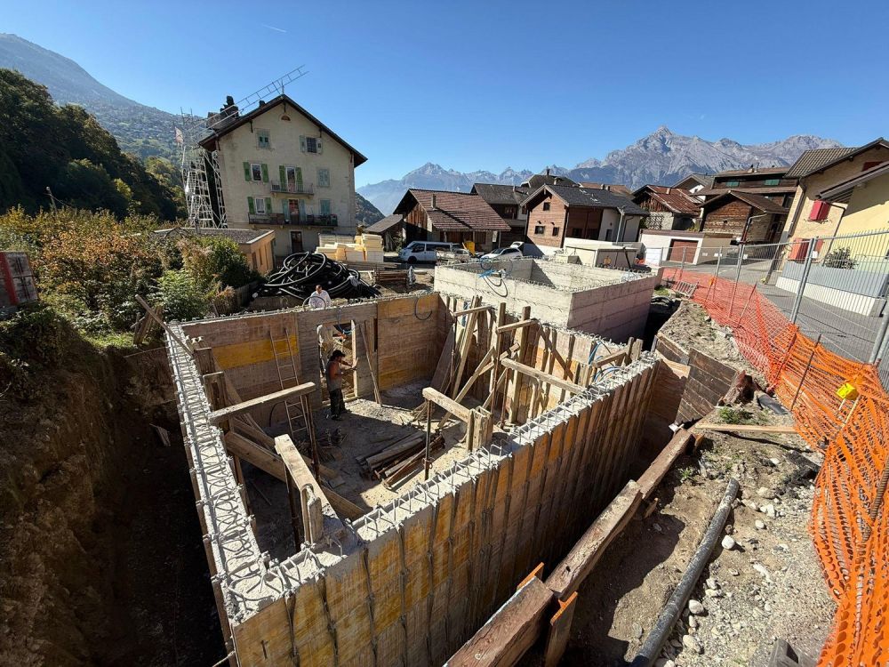Appartement en cours de construction avec grande terrasse - Bild 5