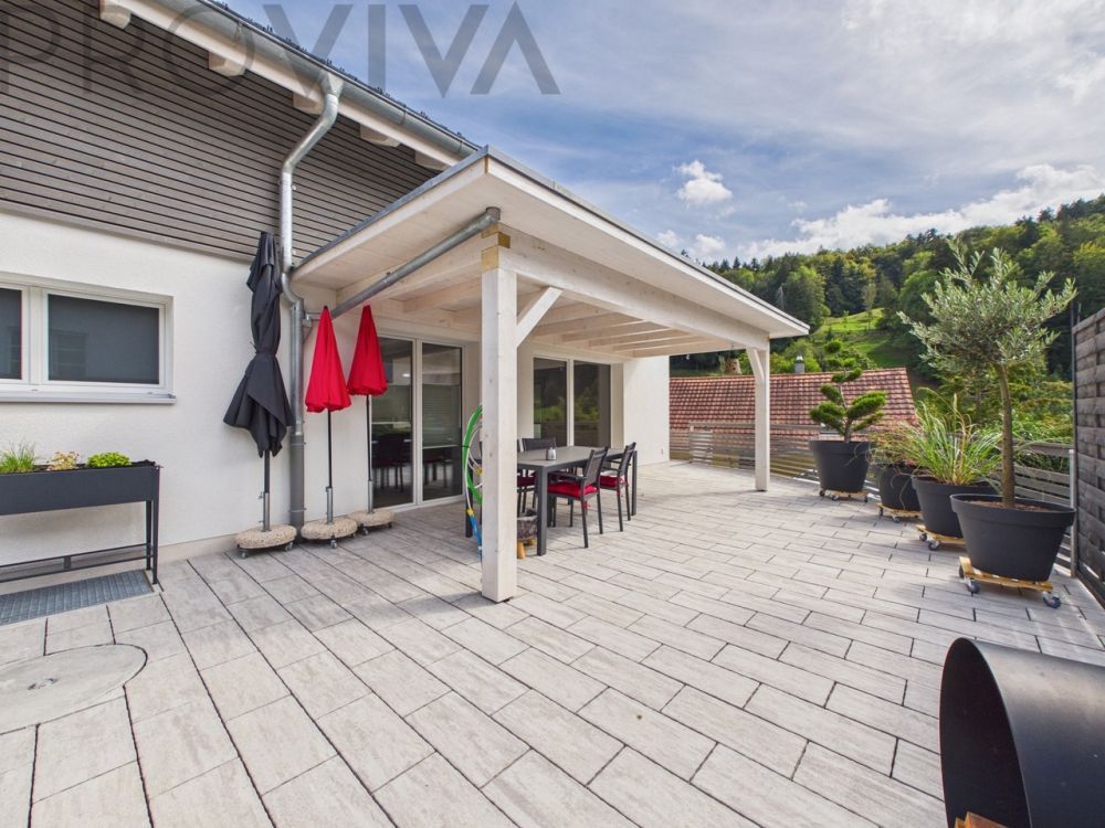 Modernes neues Haus mit grosszügigem Aussenbereich und viel Platz -  Bild 5