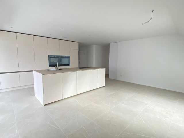 Charmante 4.5-Zimmerwohnung mit leichten Dachschrägen - Küche