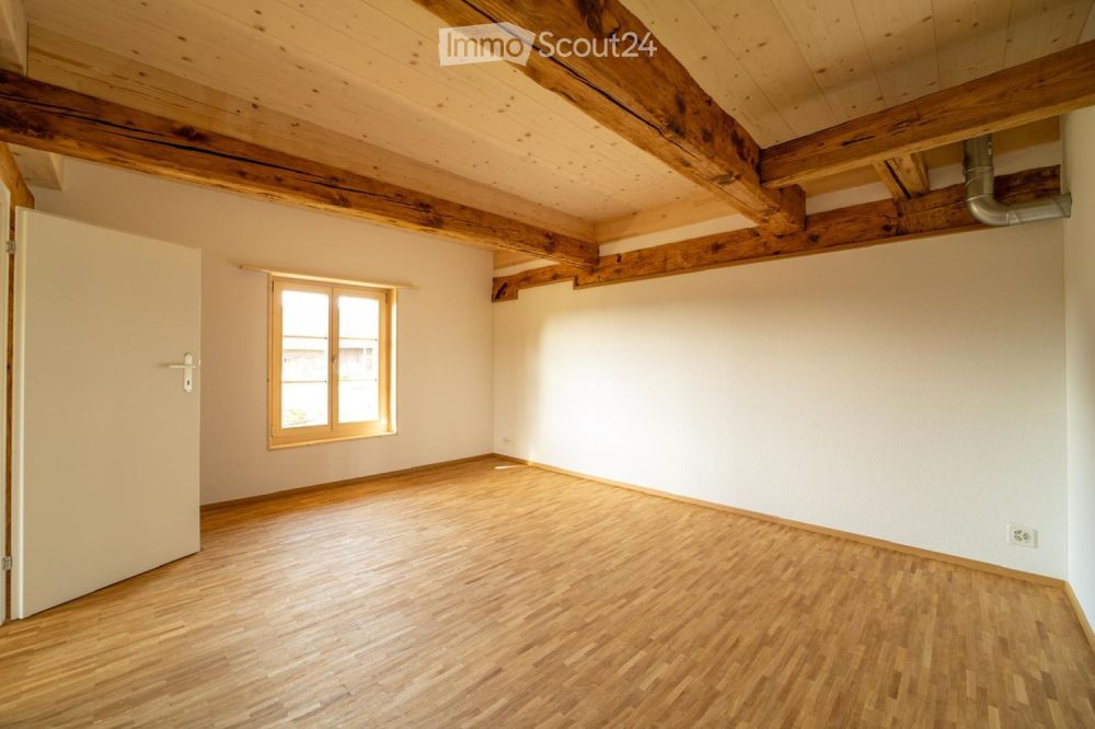 4.5-Zimmer-Wohnung mit Reduit und Laube in Zauggenried -  Bild 9