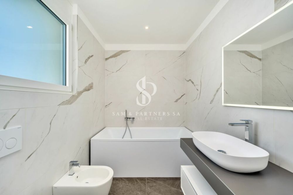 Moderne Haus neu gebaut -  Bild 13
