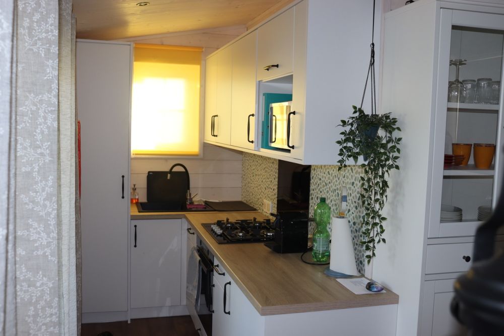3.5-Zimmer-Campinghaus in Sugiez - neu & luxuriös -  Bild 6