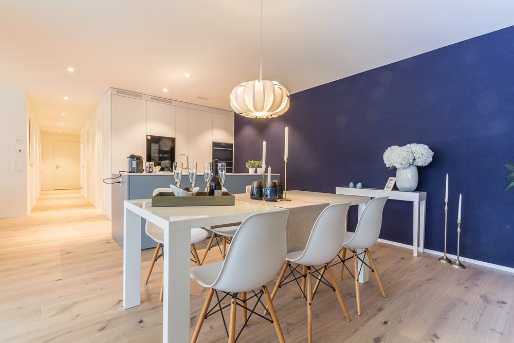 Schlüsselfertig ausgebaute 3.5-Zimmerwohnung mit Loggia in Merenschwand AG -  Bild 1