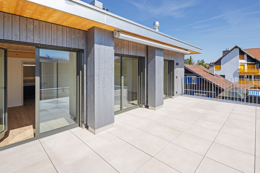 Exklusiver 5.5-Zimmer-Hausteil mit modernem Wohnkonzept - Terrasse