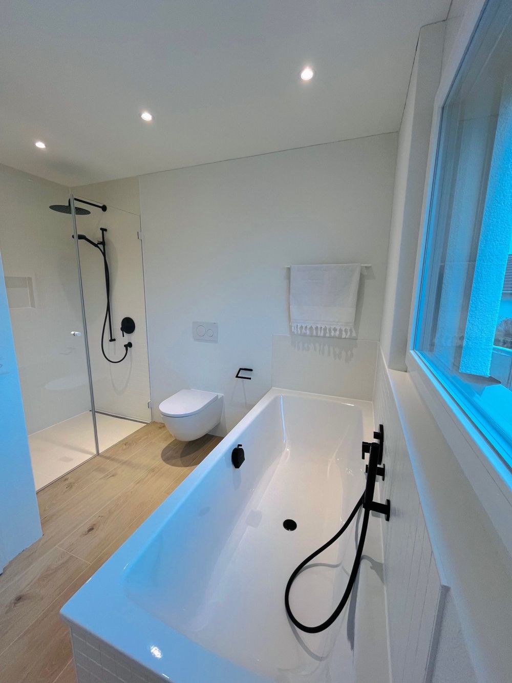 NEUBAU   Wunderschönes Eigenheim ab sofort bereit für den Erstbezug - Bild 11