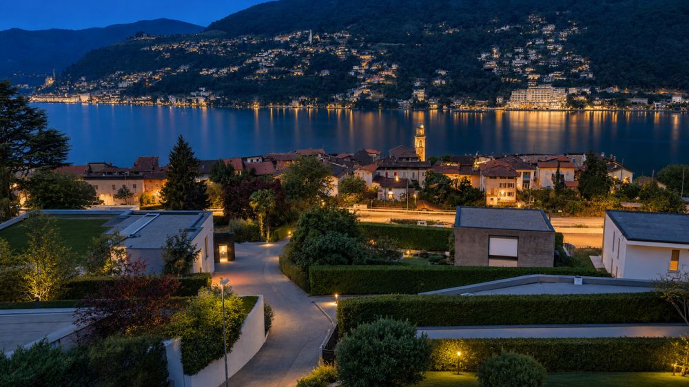 Villa Contemporanea in Fase di Costruzione con Vista Lago -  Bild 3
