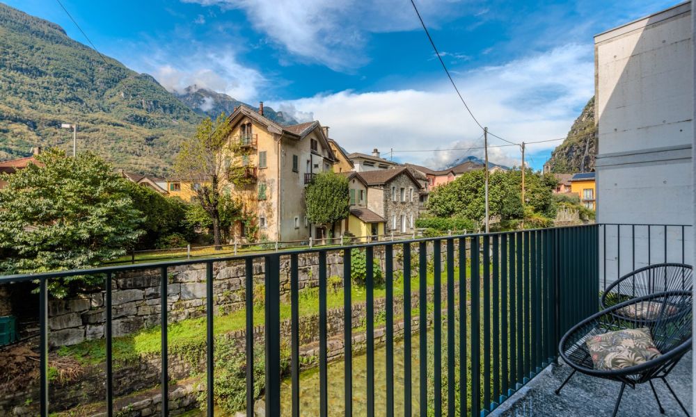 NUOVA CASA UNIFAMILIARE 5.5 LOCALI IN RIVIERA - Bild 3