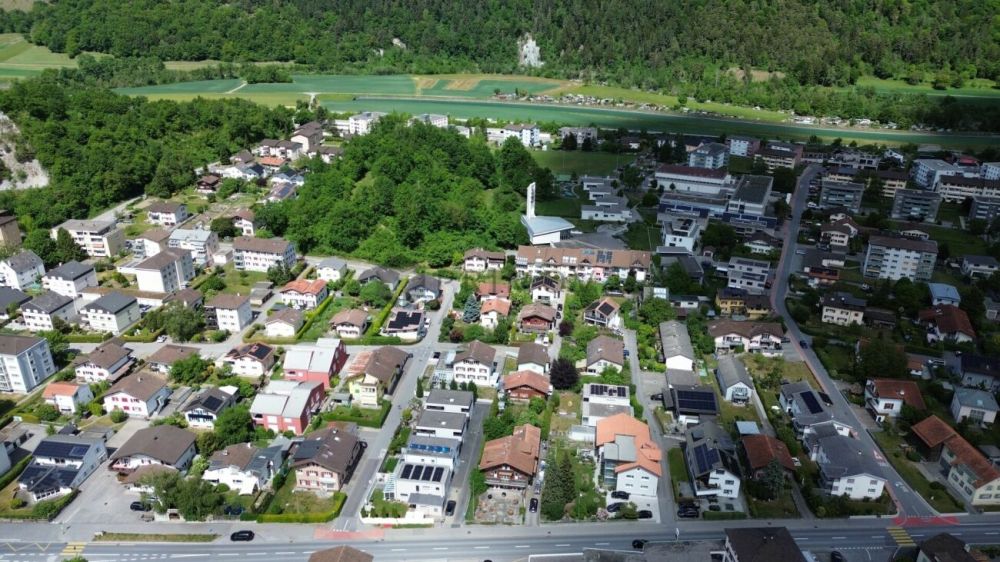 Traditionsreiches Chalet mit Gastronomie & zwei Wohneinheiten auf weitläufigem Grund -  Bild 9