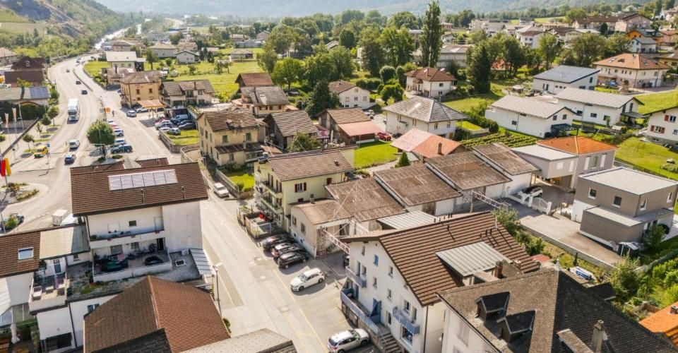 Nur noch wenige Verfügbar: Exklusive Eigentumswohnungen im Zentrum von Susten - Appartement 4.5 pièces - image - 12