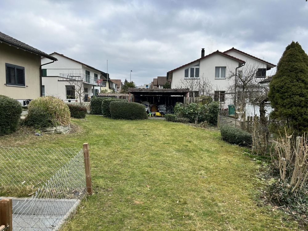 Exklusives, freistehendes Einfamilienhaus im Hochparterre mit grossem Garten in Brugg -  Bild 6
