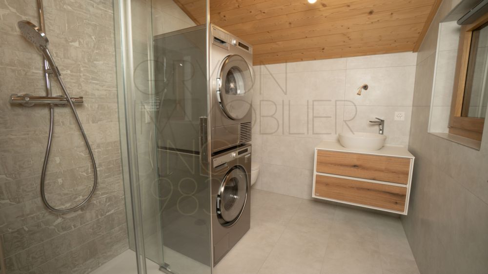 Elegantes alpines Duplex, 140 m² Wohnfläche + Garage, nahe Barboleuse -  Bild 9