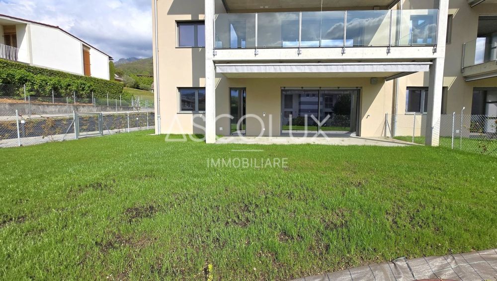 Moderne Räume – 4.5 Zimmer mit Garten -  Bild 1