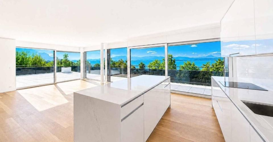 UNIQUE ! Attique neuf de 5.5 pièces bénéficiant d'un rooftop terrasse - Attique 5.5 pièces - image - 1