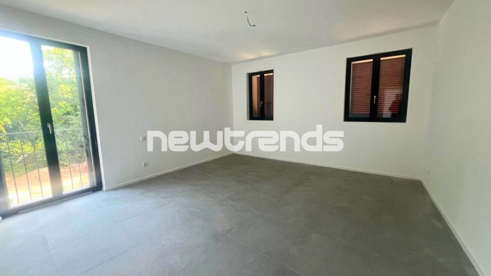 Caslano: 3,5 Zimmer mit Balkon, sofort bewohnbar. Neubau - 8