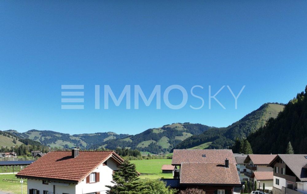 Private Bergresidenz in erstklassiger Höhenlage - Traumhafte Fernsicht über die umliegenden Berge