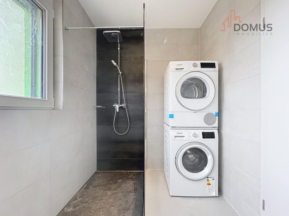 Magnifique attique 2,5 pièces avec superbe terrasse - Bild 9