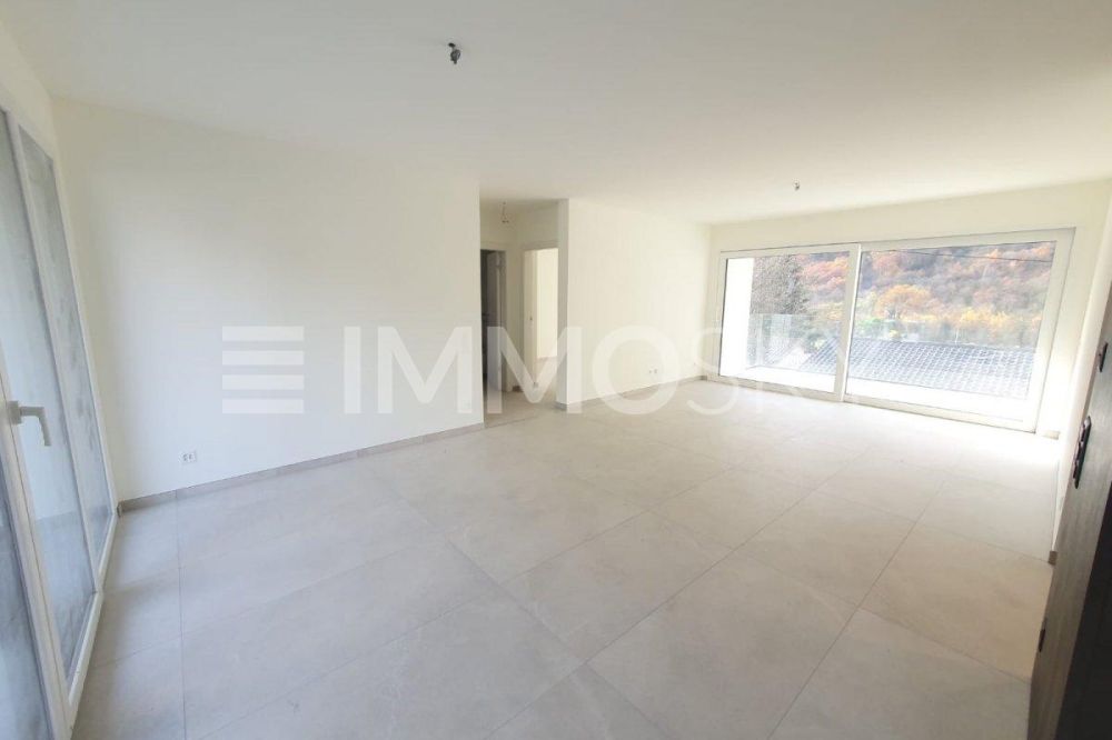 NEUE - RESIDENZ STELLA - Open Space con Arredi Moderni  Spazio per la Famiglia