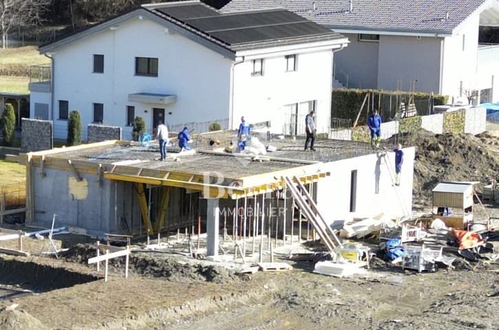 Travaux en cours ! -  Bild 1