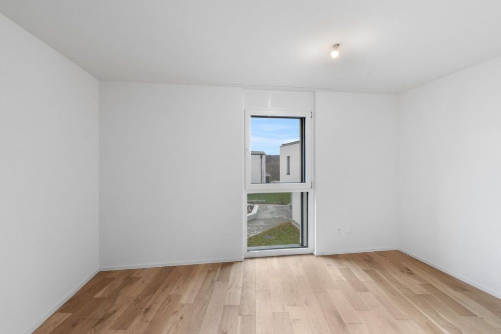 Entdecken Sie eine außergewöhnliche Wohnung, die Komfort, Raum und atemberaubende Aussicht auf die Alpen bietet. -  Bild 13