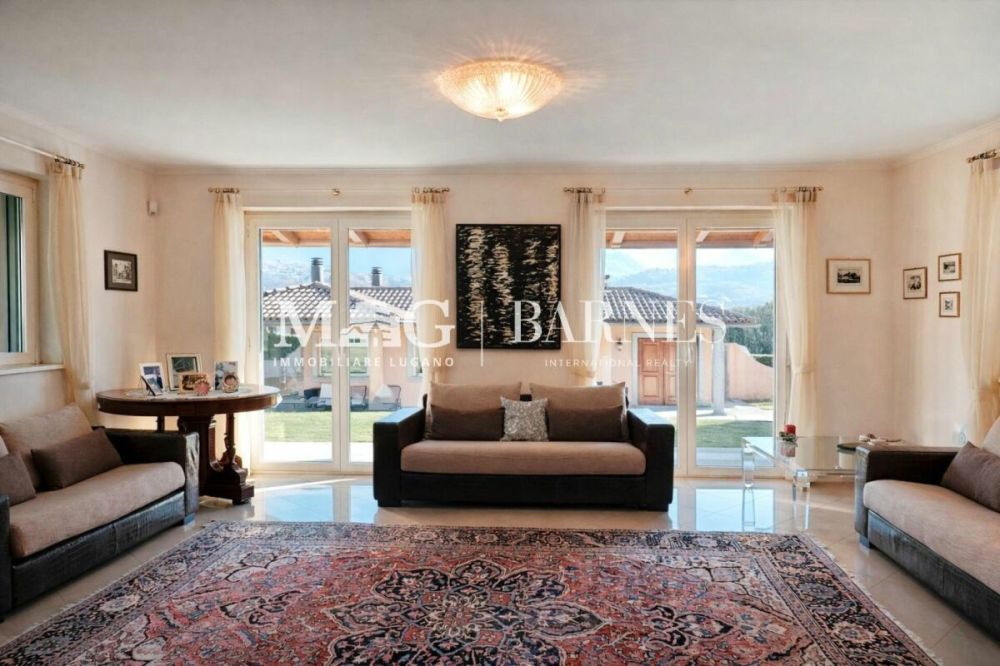 Lugano, Manno: VILLA SIGNORILE, elegante con piscina e dépendance - Bild 6