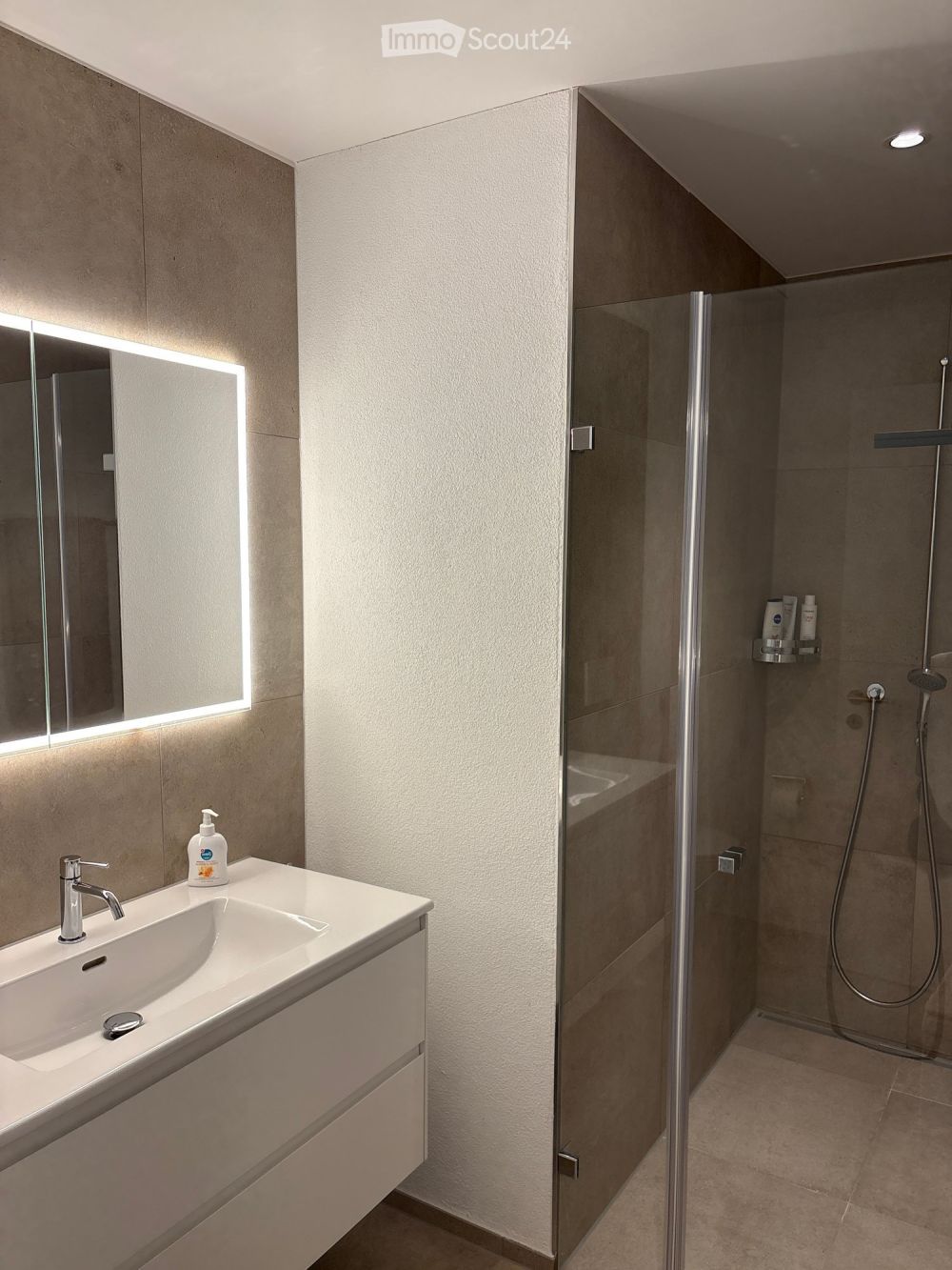 Nachmieter gesucht für moderne 2.5-Zimmer-Wohnung im Neubau am Postplatz in Wohlen -  Bild 9