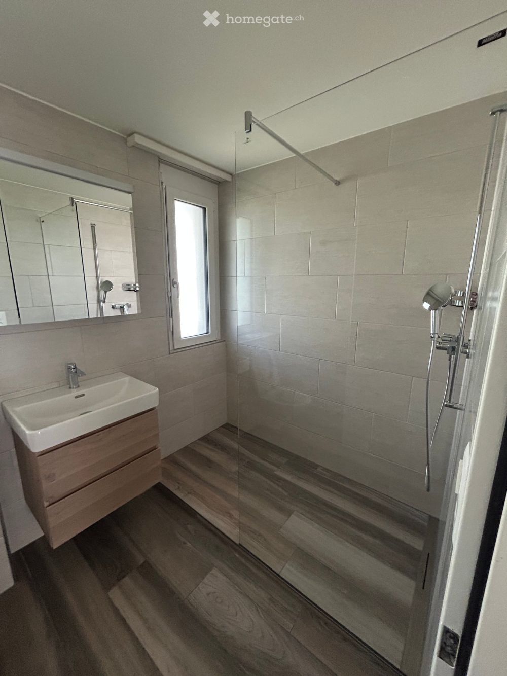 Erstvermietung nach Sanierung  4.5 Zimmer-Maisonette-Wohnung in Embrach -  Bild 13