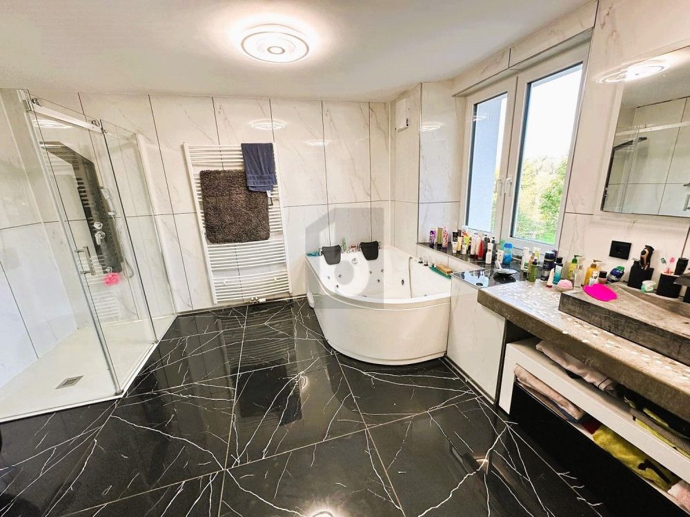 HOCHWERTIG KERNSANIERT, AN RUHIGER LAGE - Bild 5