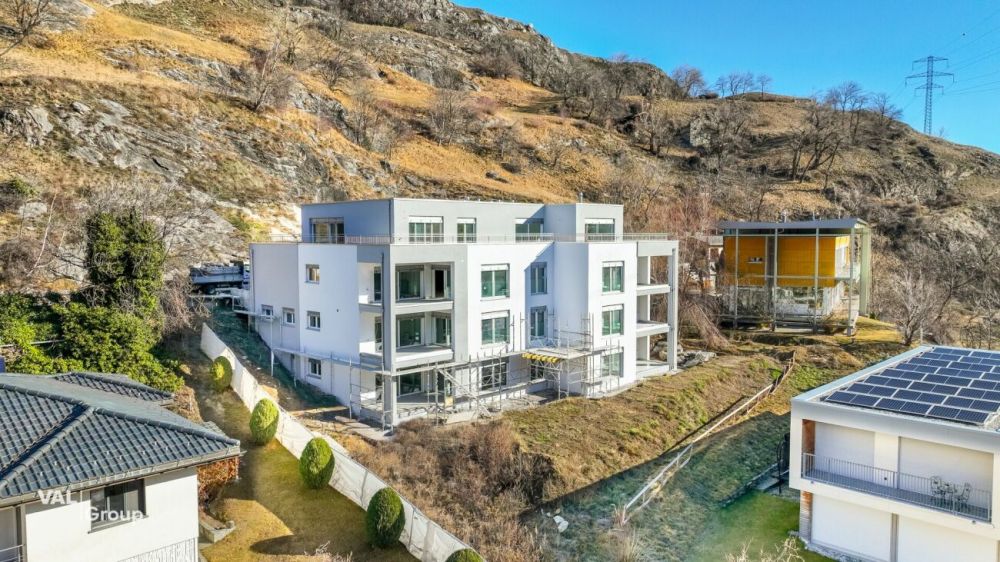 Neubau - moderne Traumwohnung an schöner Lage -  Bild 8