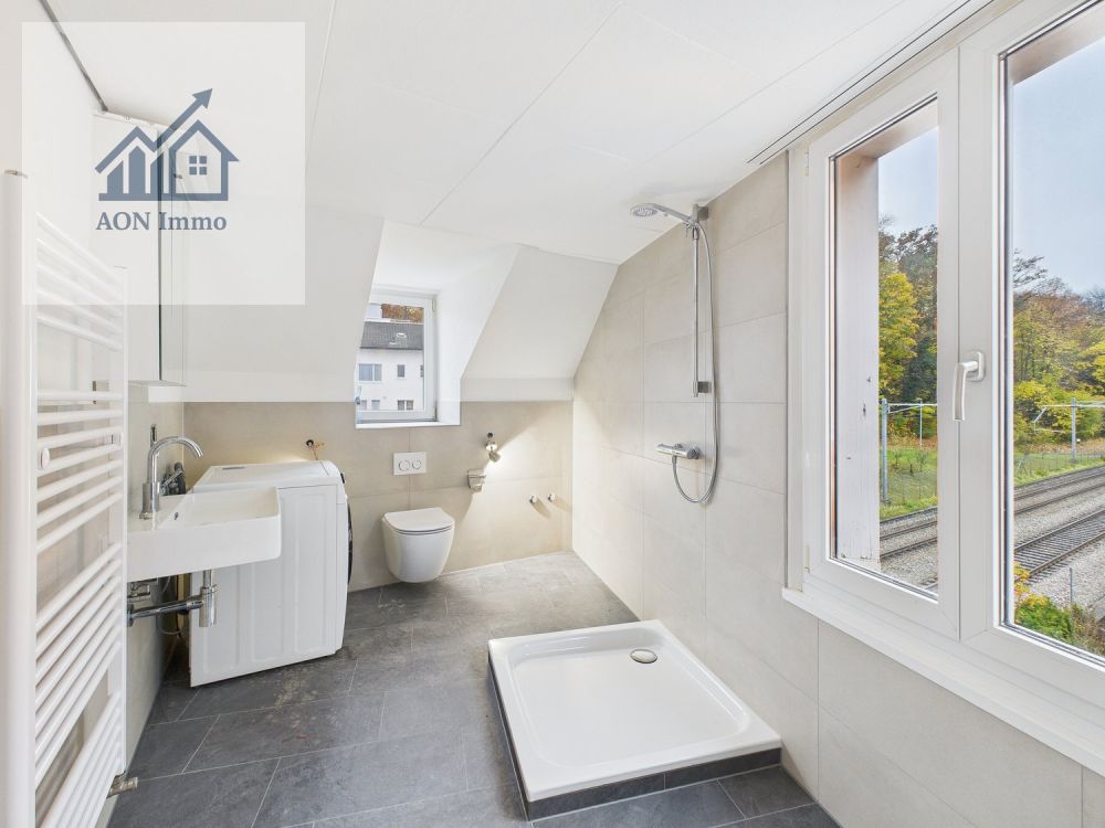 Exklusive 2,5-Zimmer-Wohnung mit grosser Terrasse und Seesicht in direkter Nähe zum Bodensee - Bild 4