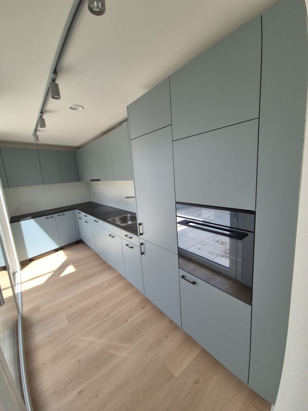 Exklusive Neubau 4.5 Zimmer Attikawohnung mit 2 Balkonen -  Bild 13