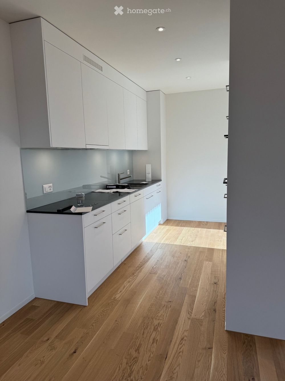 Hoch am Hang - mit bestem Blick Richtung Aarau -  Bild 3