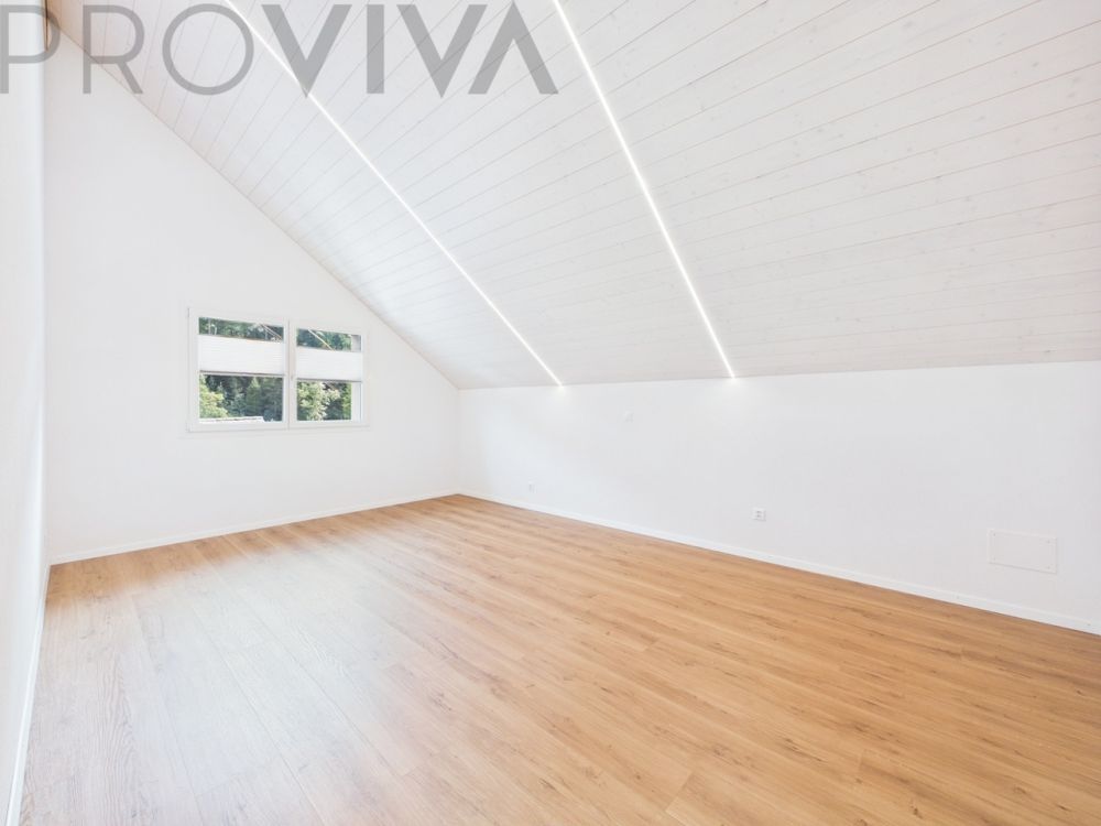 Modernes neues Haus mit grosszügigem Aussenbereich und viel Platz -  Bild 10