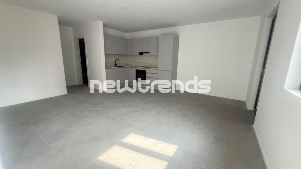 Caslano: 2.5 locali con giardino e patio, pronto da abitare. Nuova cos - 5