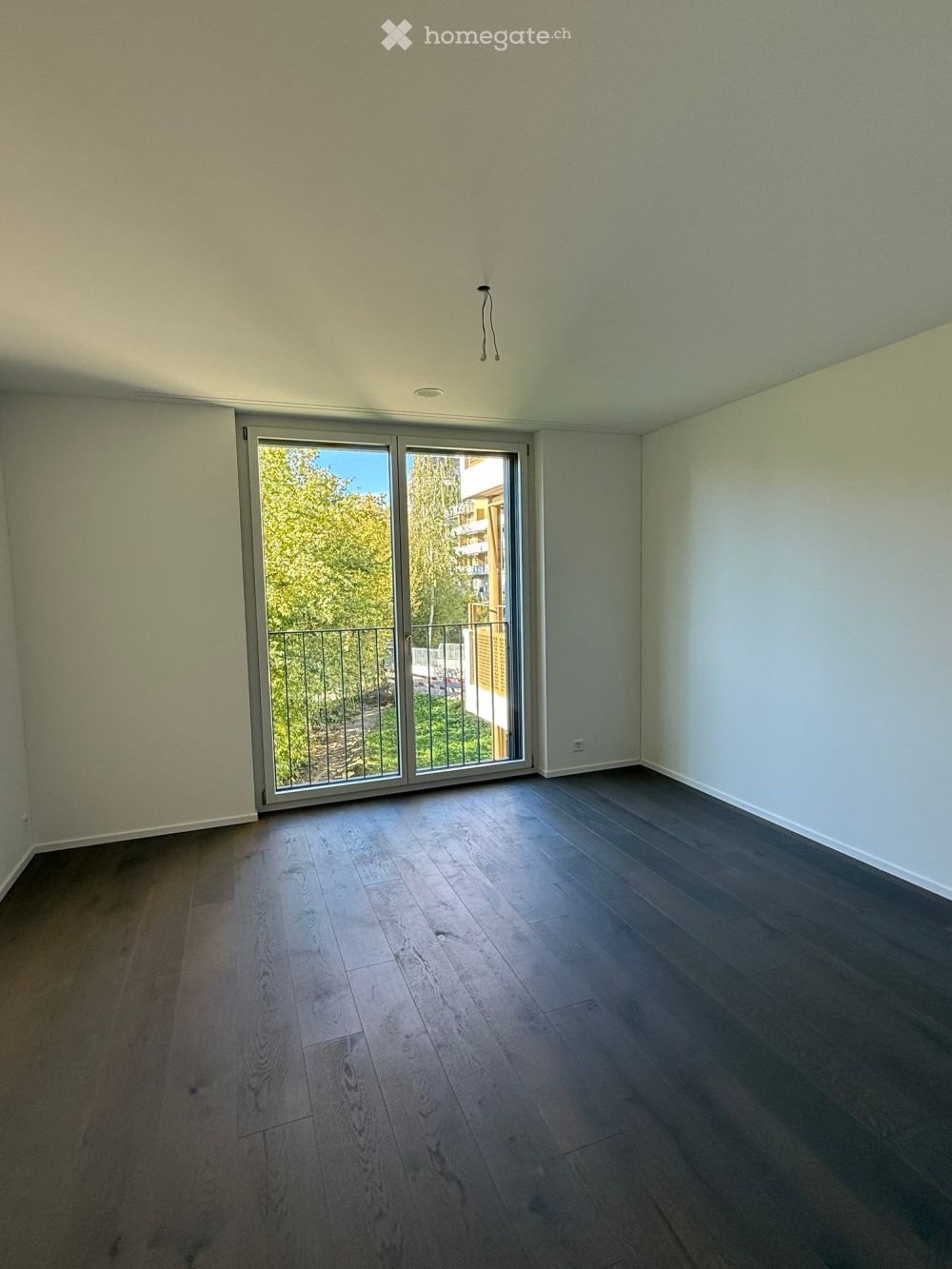 Moderne 3.5-Zimmer-Wohnung mit Einstellplatz in Cham -  Bild 3