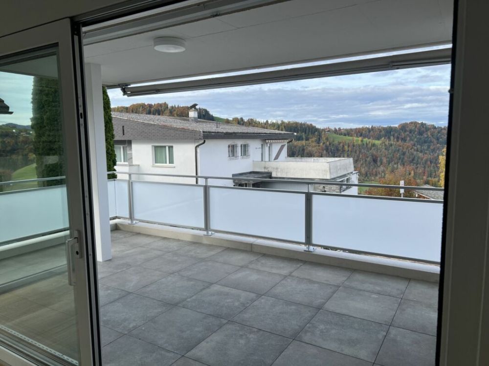 Überbauung Sonnmatt: Wg. C 2.1  (2. Wohnsitzbewilligung) - Blick gegen Westen