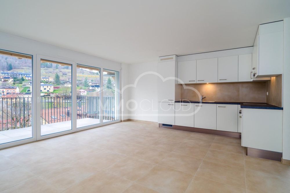 Grand salon-cuisine avec balcon ! - Bild 1