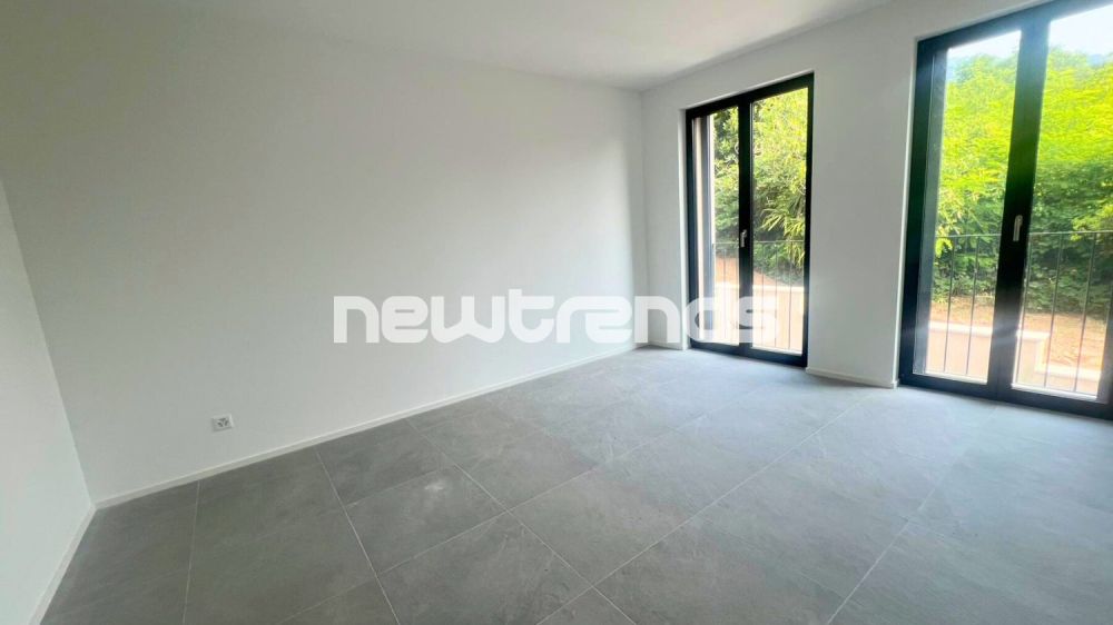 Caslano: 3,5 Zimmer mit Balkon, sofort bewohnbar. Neubau - 9