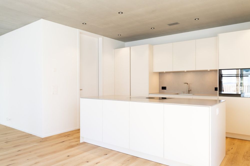 170 m² Gartenwohnung mit separatem Homeoffice / Atelierraum - Küche