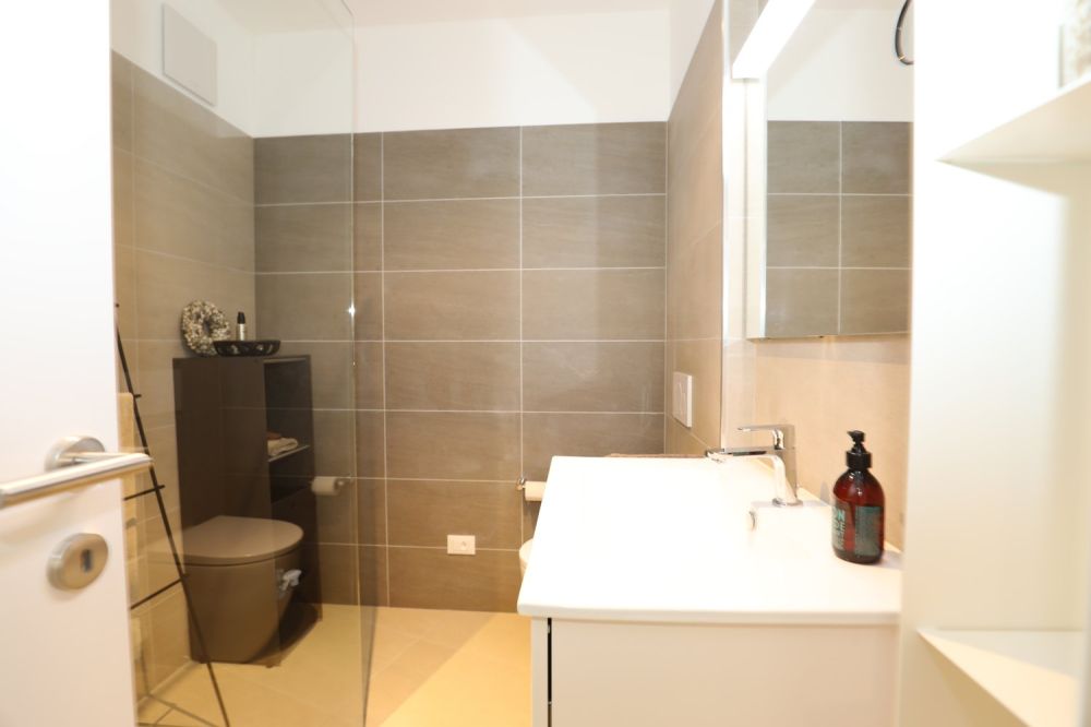 Moderne 2-Zimmer-Neubauwohnung, ruhig gelegen mit Garten -  Bild 13