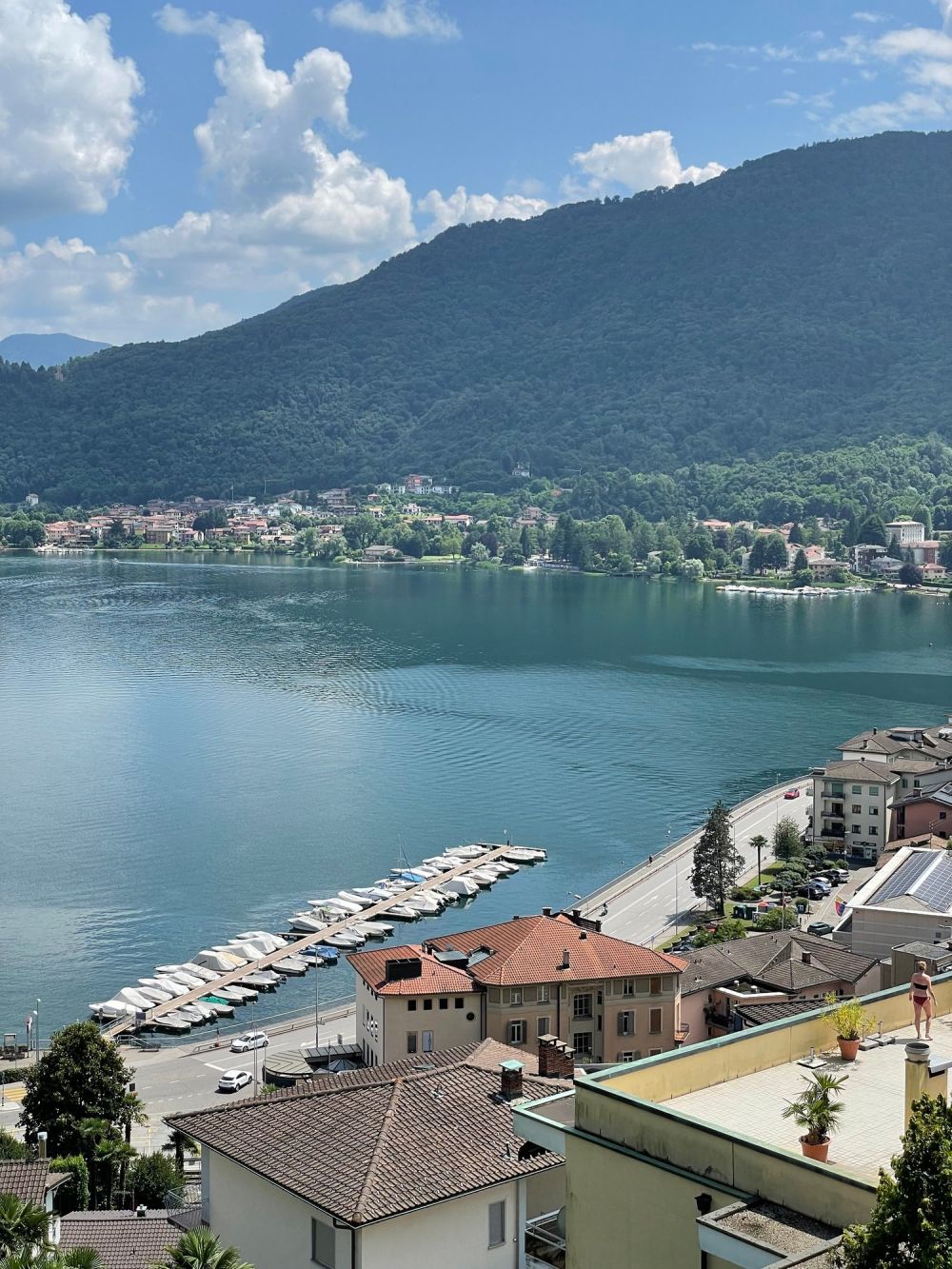 Moderno attico 3.5 locali con terrazze vista lago/monti -  Bild 4