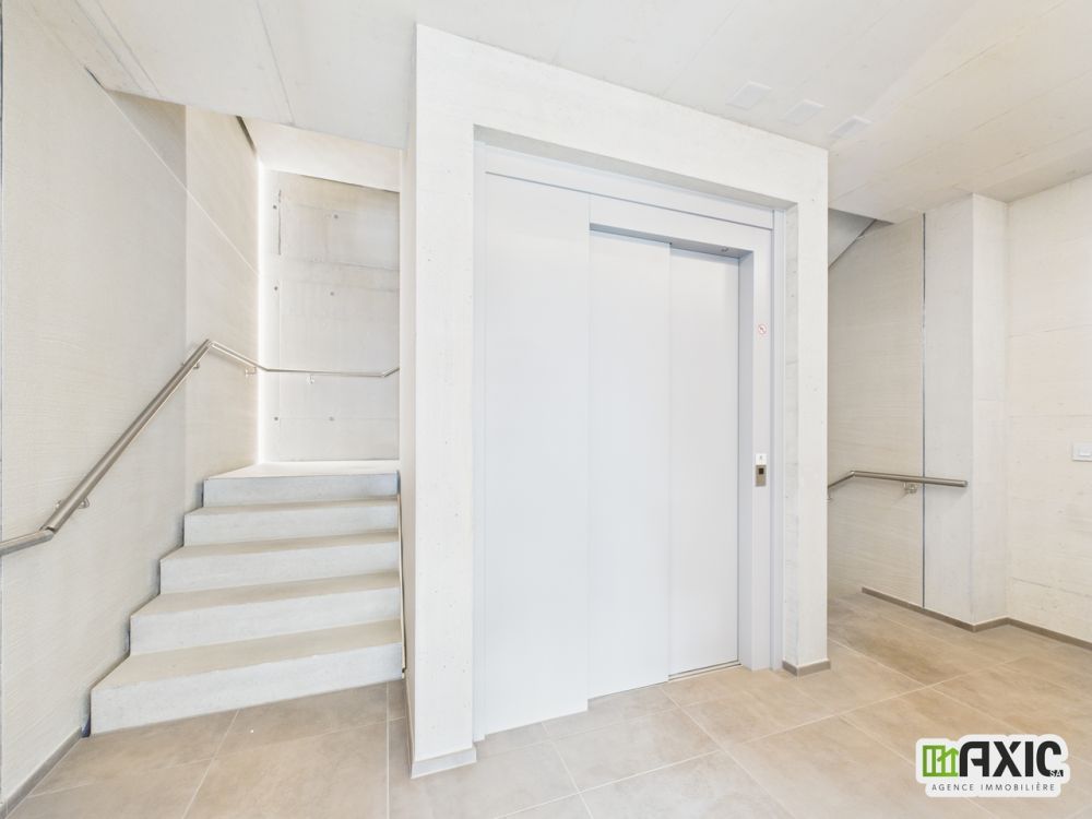 A vendre!!! 2 Magnifiques Attiques de 3.5 pièces en PPE. - Bild 13