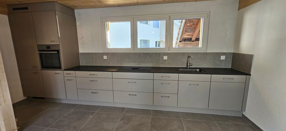 Wohnung 4.5 Zimmer in Leytron - _slash_uploads_slash_2026_slash_05_slash_44e01dd5-4afd-11f1-8fa4-069ae14c7a06.jpg