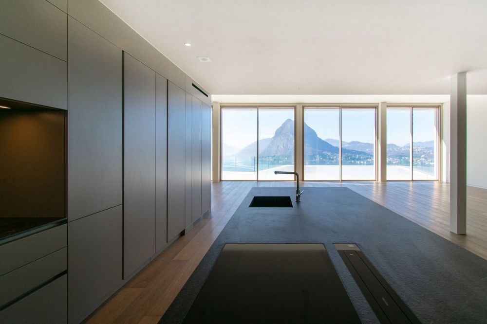 LUXURY PENTHOUSE WITH AMAZING LAKE VIEW -  Bild 4