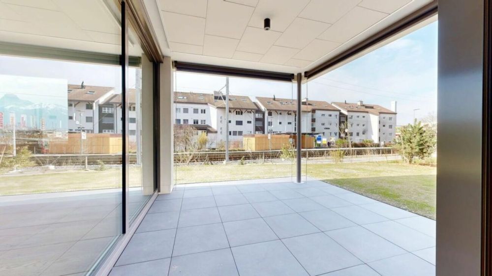 Exklusive 5.5-Zimmer-Gartenwohnung an bester Lage - Terrasse