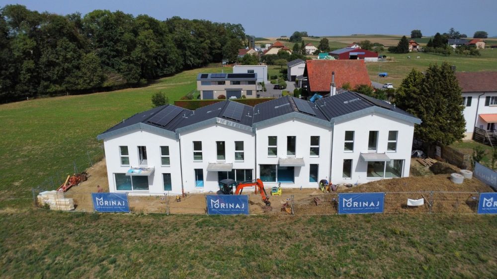 GLETTERENS A VENDRE VILLA CONTIGÜE DE 5,5 PCES DISPONIBLE DE SUITE -  Bild 2