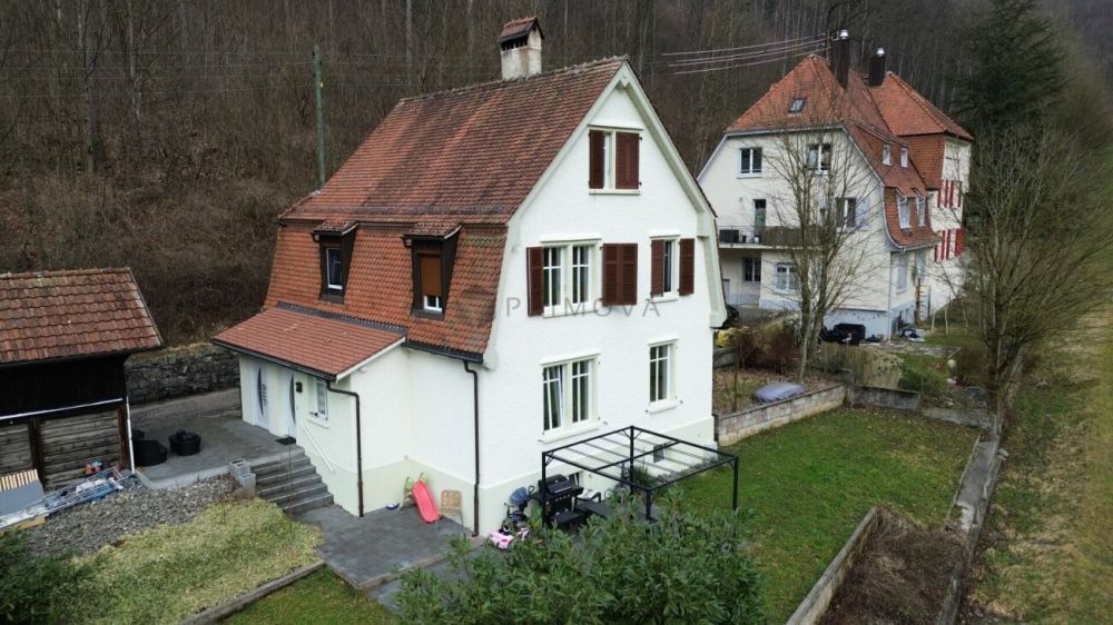 Mehrgenerationen aufgepasst - kernsaniertes Mehrfamilienhaus an ruhiger Waldrandlage - Bild 2